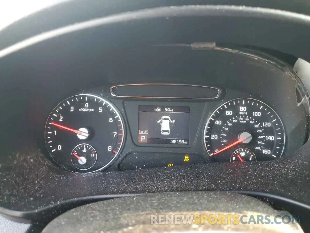 9 Photograph of a damaged car 5XYPG4A37KG599406 KIA SORENTO 2019