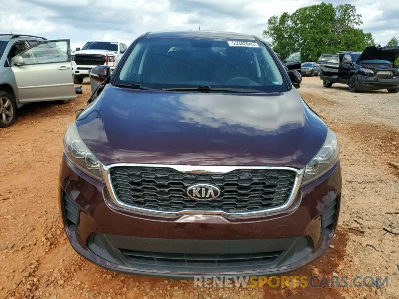 5 Photograph of a damaged car 5XYPG4A38KG466279 KIA SORENTO 2019