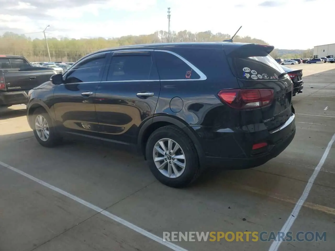 2 Photograph of a damaged car 5XYPG4A38KG467092 KIA SORENTO 2019