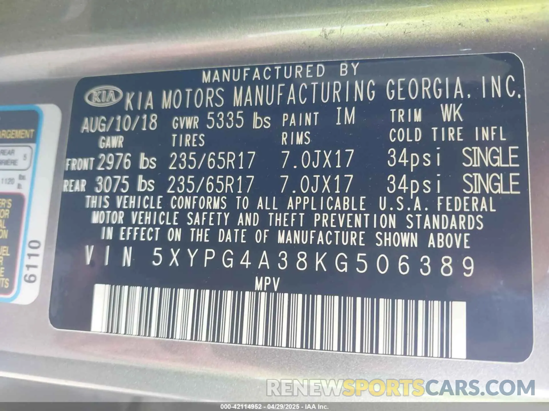 9 Photograph of a damaged car 5XYPG4A38KG506389 KIA SORENTO 2019