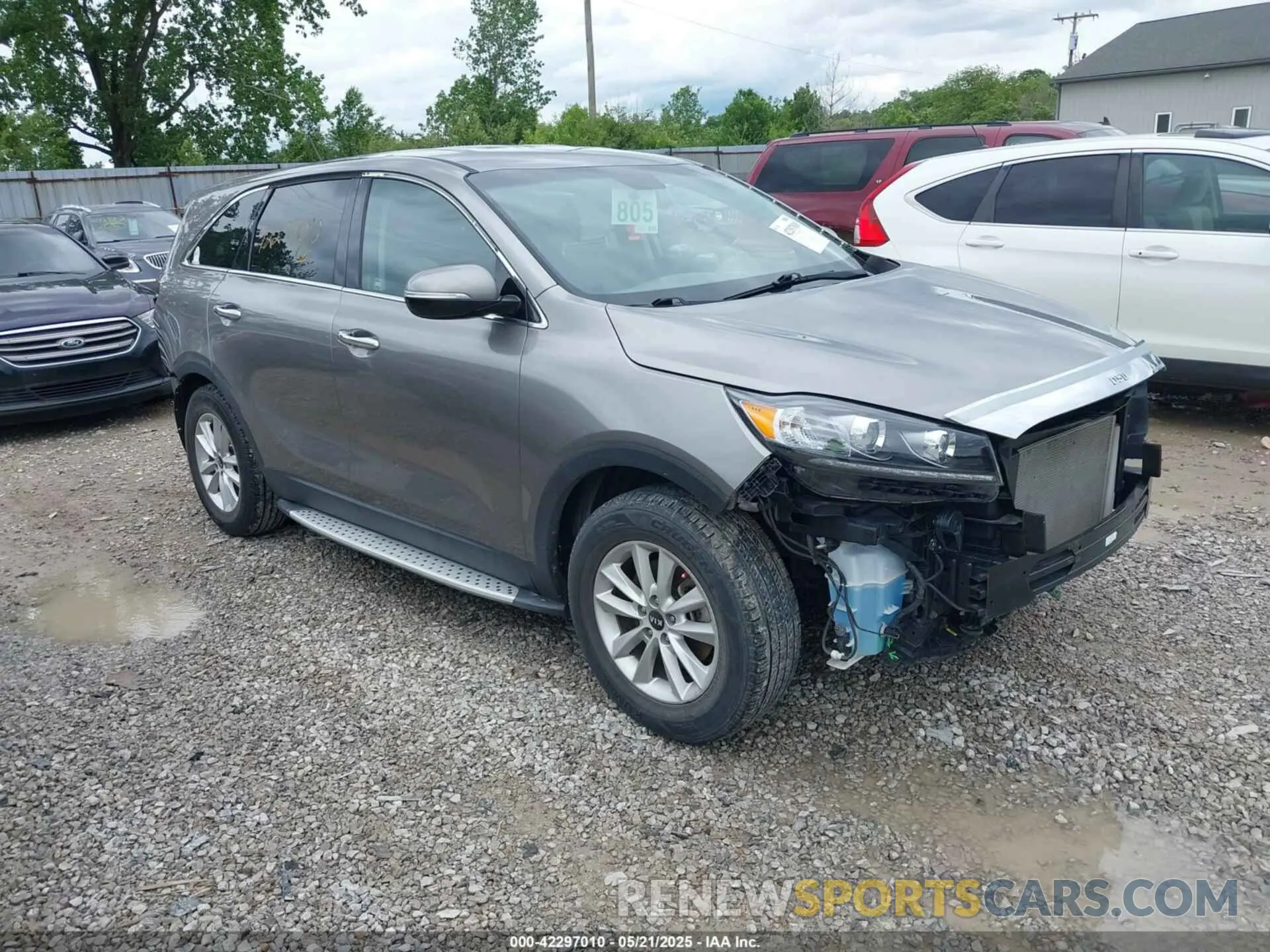 1 Photograph of a damaged car 5XYPG4A38KG533060 KIA SORENTO 2019
