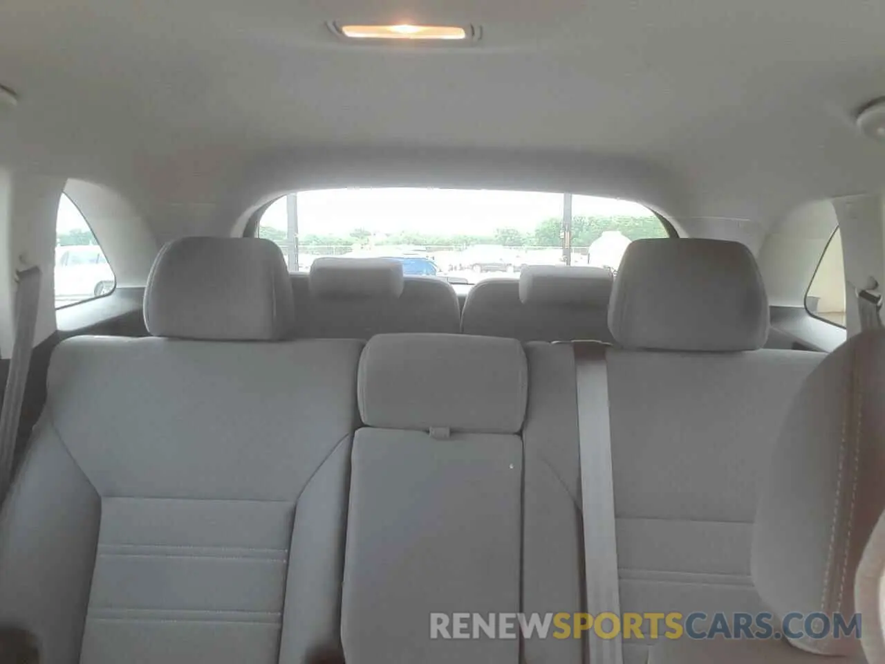 10 Photograph of a damaged car 5XYPG4A38KG539148 KIA SORENTO 2019