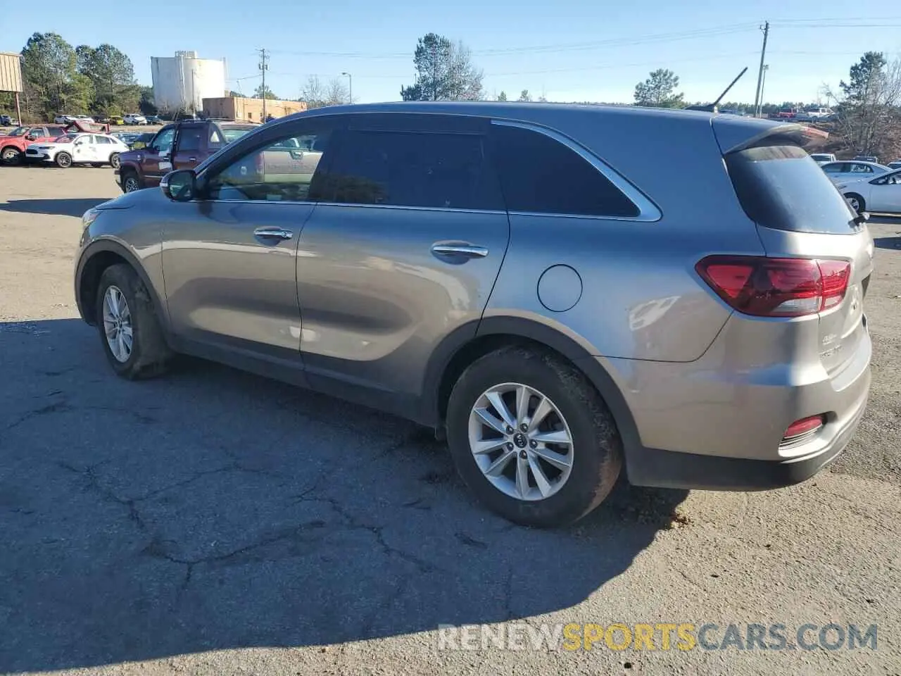 2 Photograph of a damaged car 5XYPG4A38KG551378 KIA SORENTO 2019