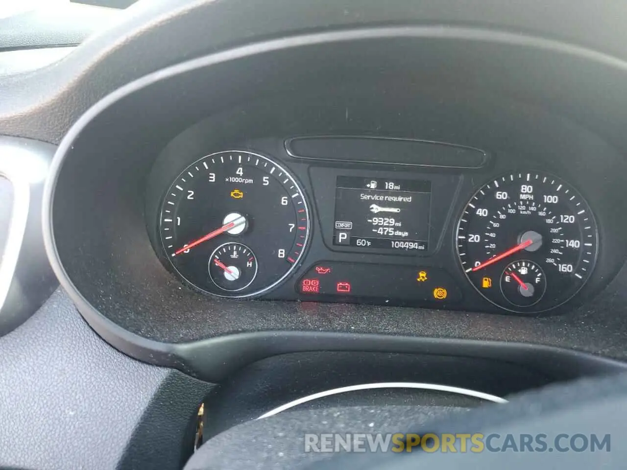 9 Photograph of a damaged car 5XYPG4A38KG551378 KIA SORENTO 2019