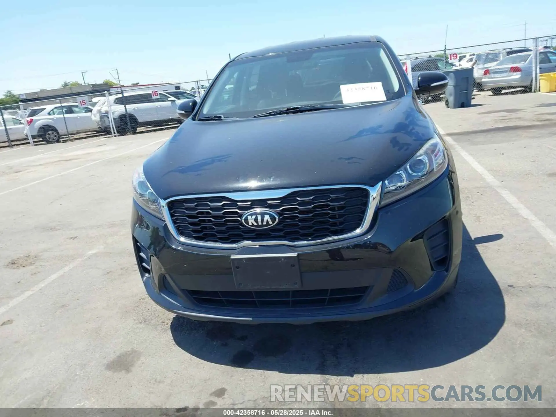 12 Photograph of a damaged car 5XYPG4A38KG573882 KIA SORENTO 2019
