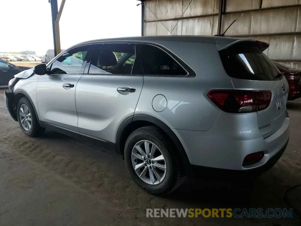 2 Photograph of a damaged car 5XYPG4A38KG579987 KIA SORENTO 2019