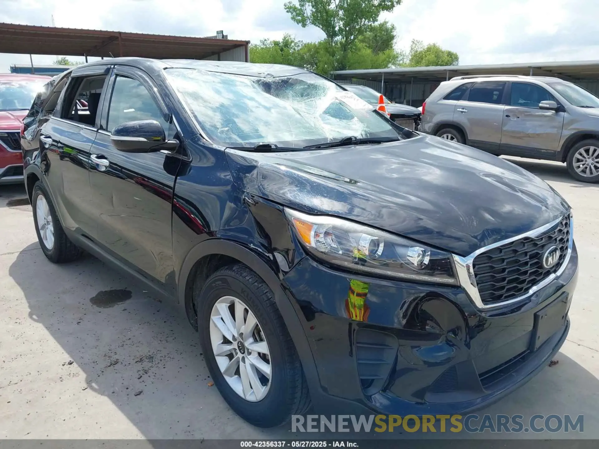 20 Photograph of a damaged car 5XYPG4A38KG587796 KIA SORENTO 2019