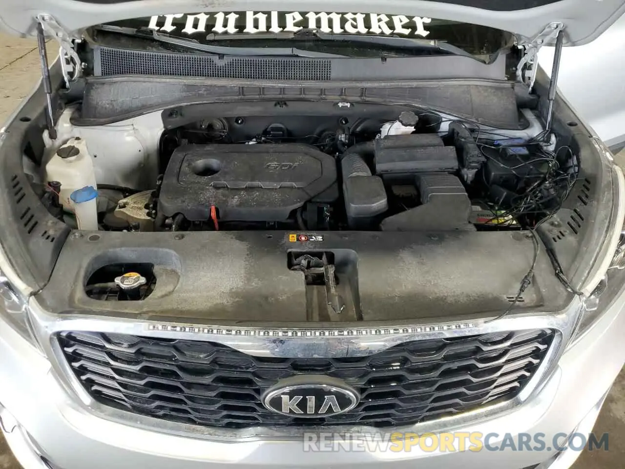 12 Photograph of a damaged car 5XYPG4A38KG595395 KIA SORENTO 2019