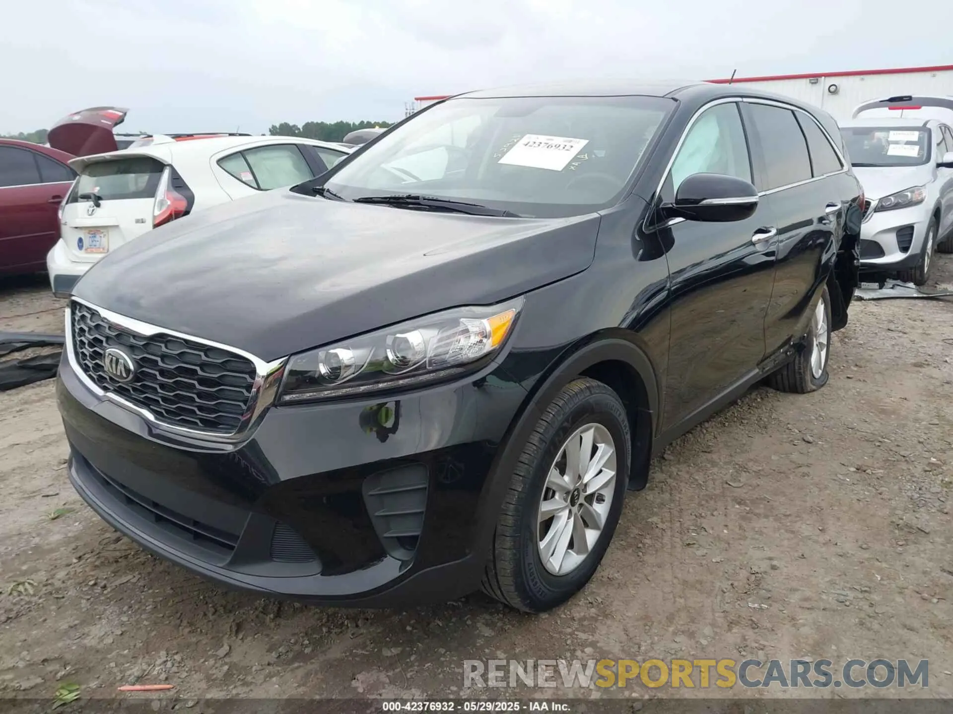 2 Photograph of a damaged car 5XYPG4A39KG443481 KIA SORENTO 2019