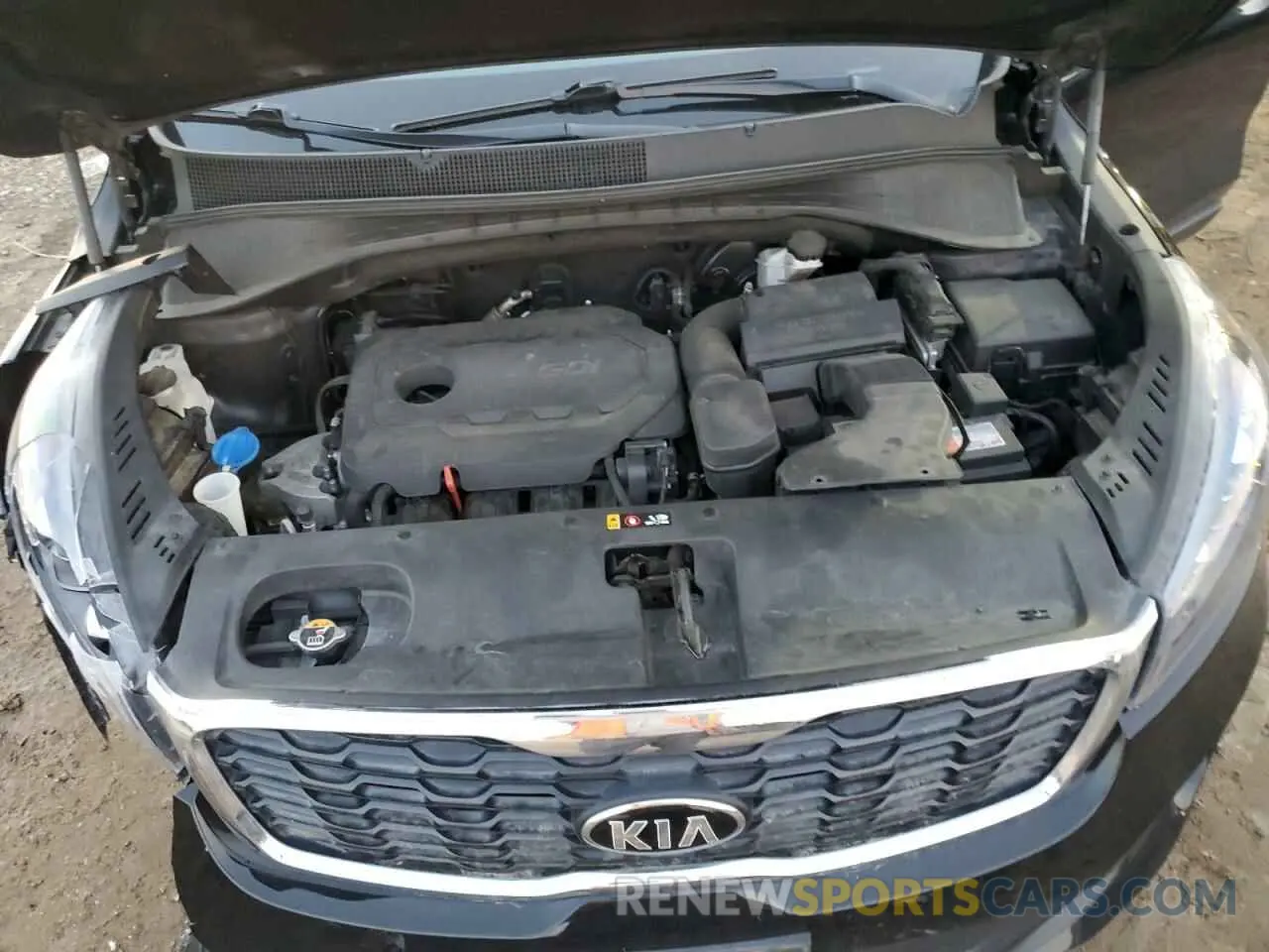 11 Photograph of a damaged car 5XYPG4A39KG471989 KIA SORENTO 2019