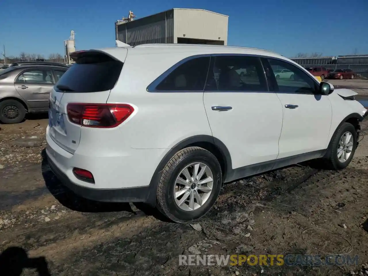 3 Photograph of a damaged car 5XYPG4A39KG480420 KIA SORENTO 2019