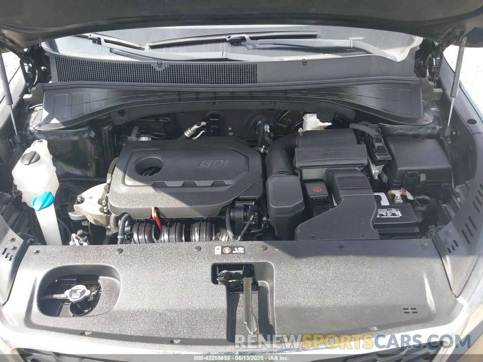10 Photograph of a damaged car 5XYPG4A39KG534430 KIA SORENTO 2019