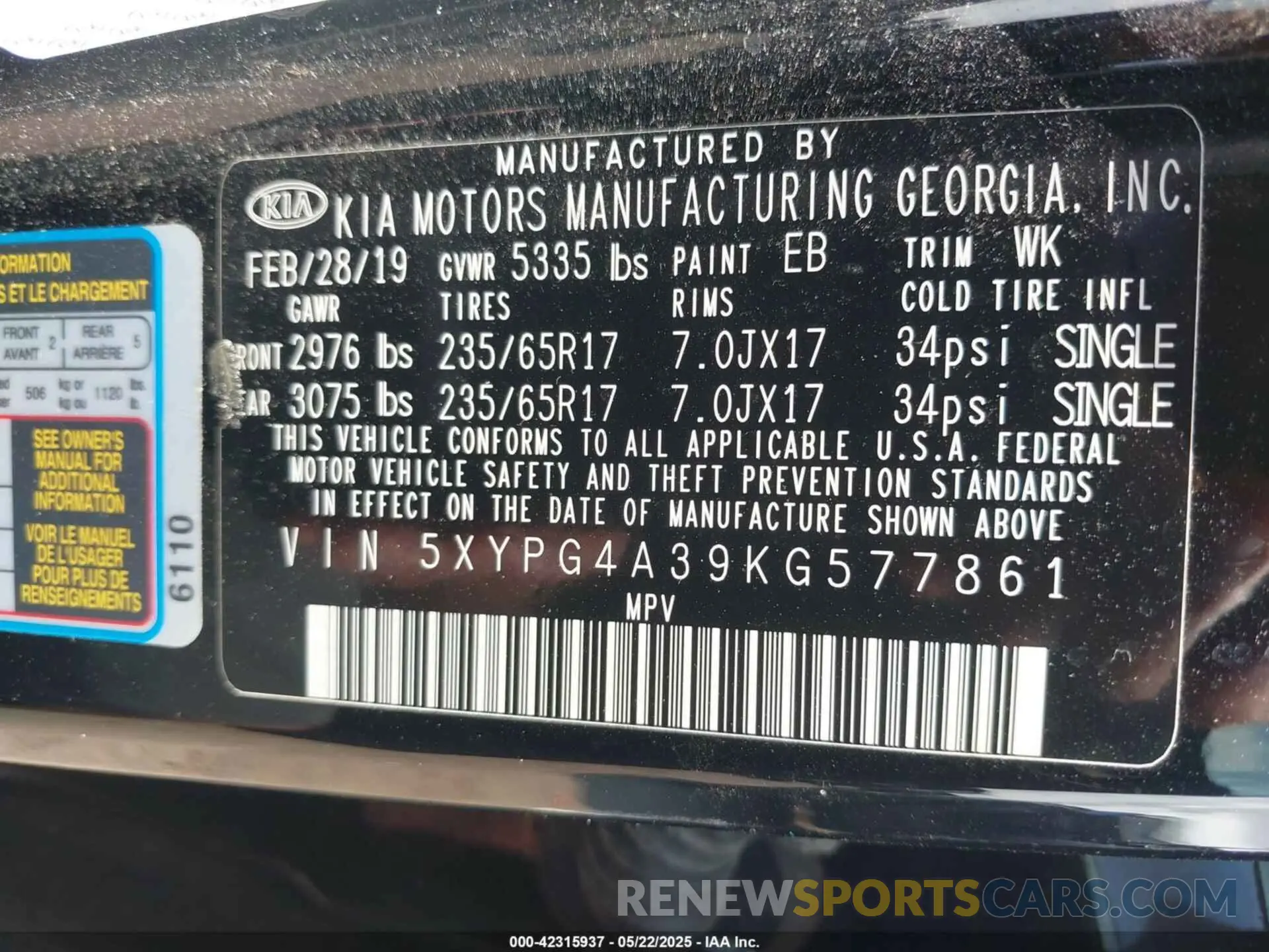 9 Photograph of a damaged car 5XYPG4A39KG577861 KIA SORENTO 2019