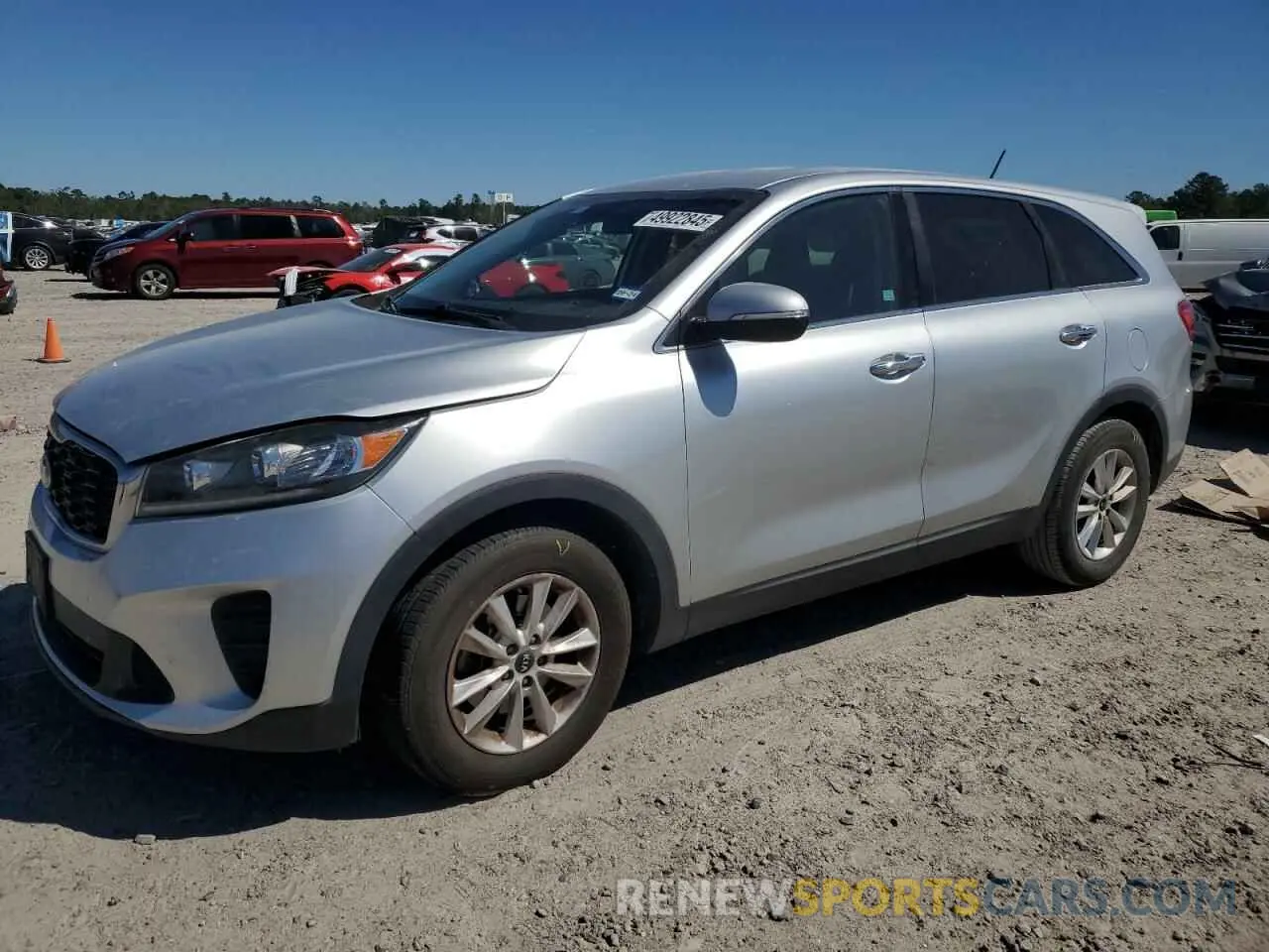 1 Photograph of a damaged car 5XYPG4A39KG579402 KIA SORENTO 2019