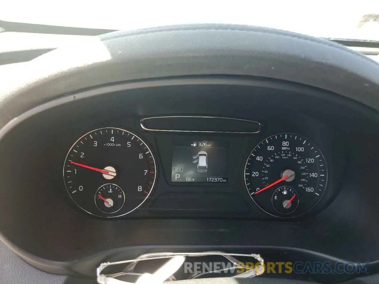9 Photograph of a damaged car 5XYPG4A3XKG513733 KIA SORENTO 2019