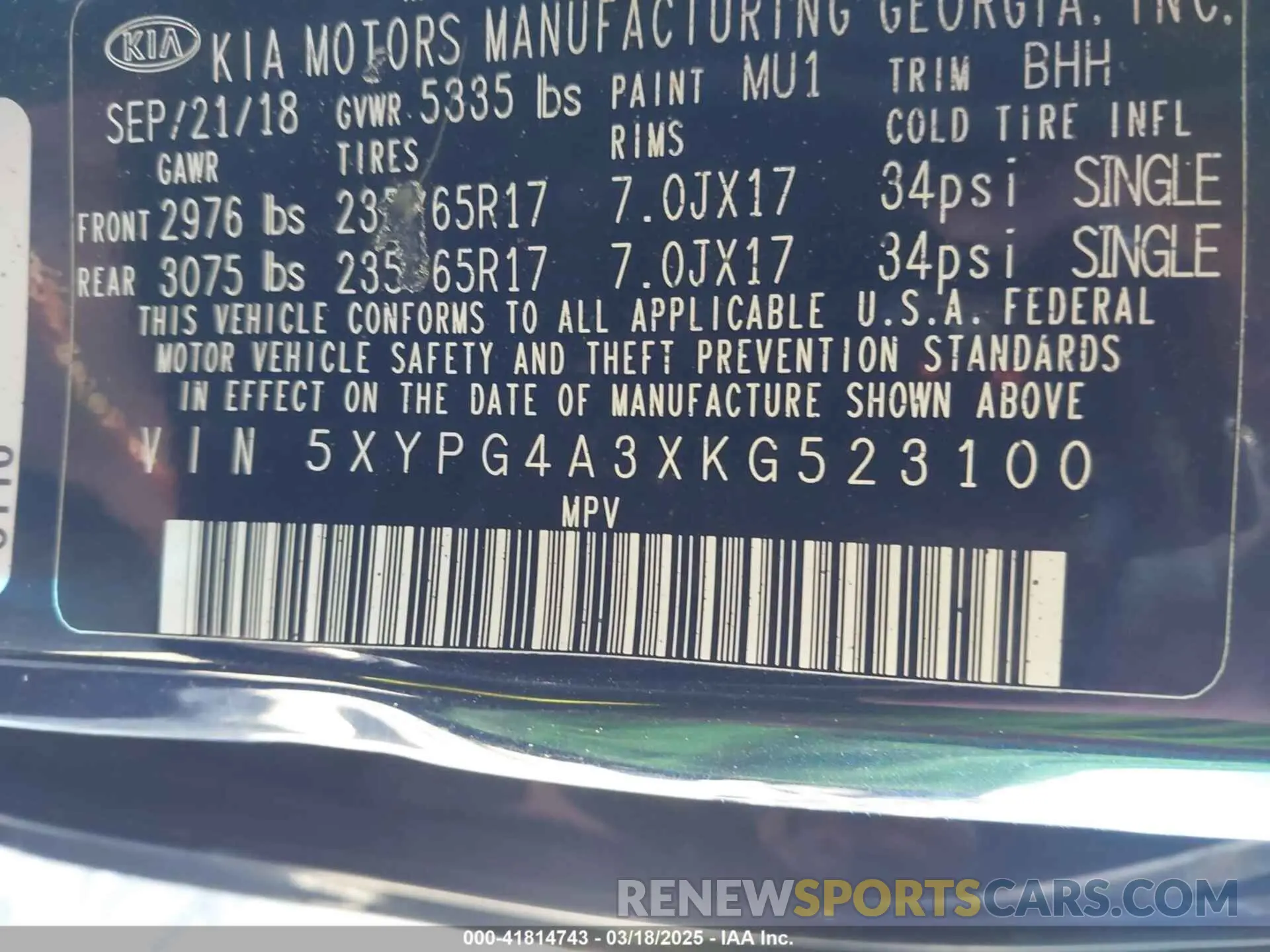 9 Photograph of a damaged car 5XYPG4A3XKG523100 KIA SORENTO 2019
