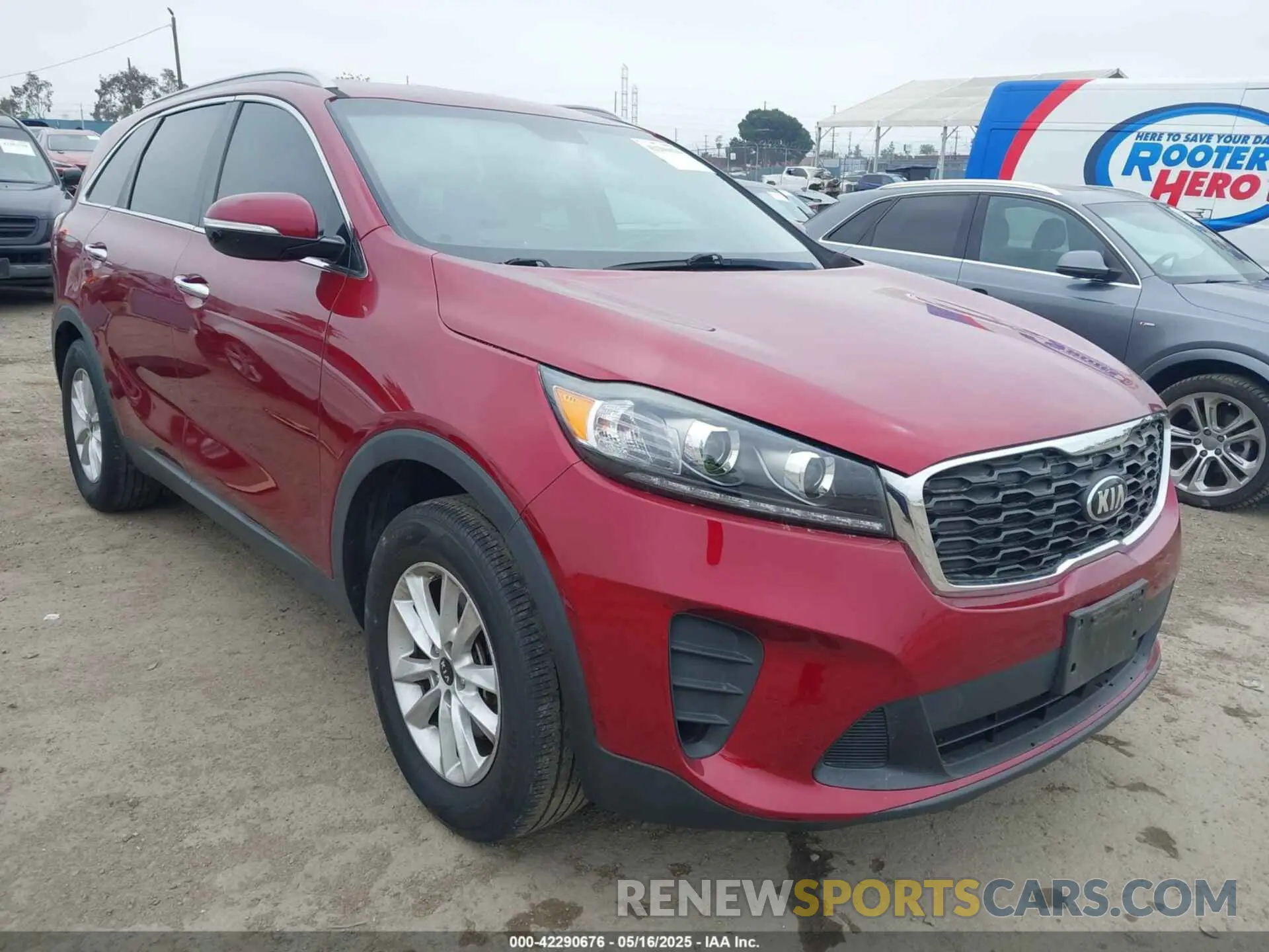1 Photograph of a damaged car 5XYPG4A3XKG530712 KIA SORENTO 2019