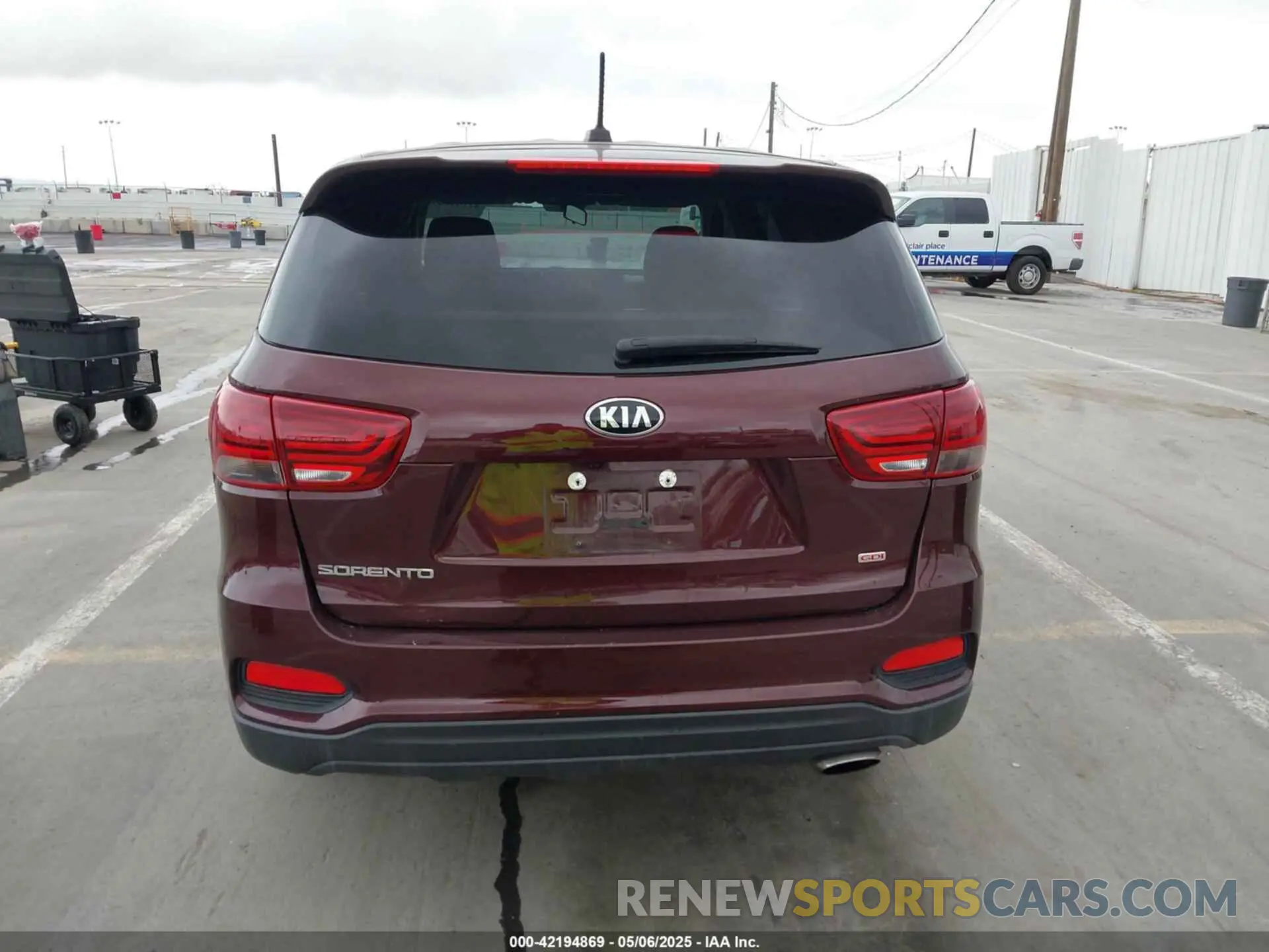 15 Photograph of a damaged car 5XYPG4A3XKG535831 KIA SORENTO 2019