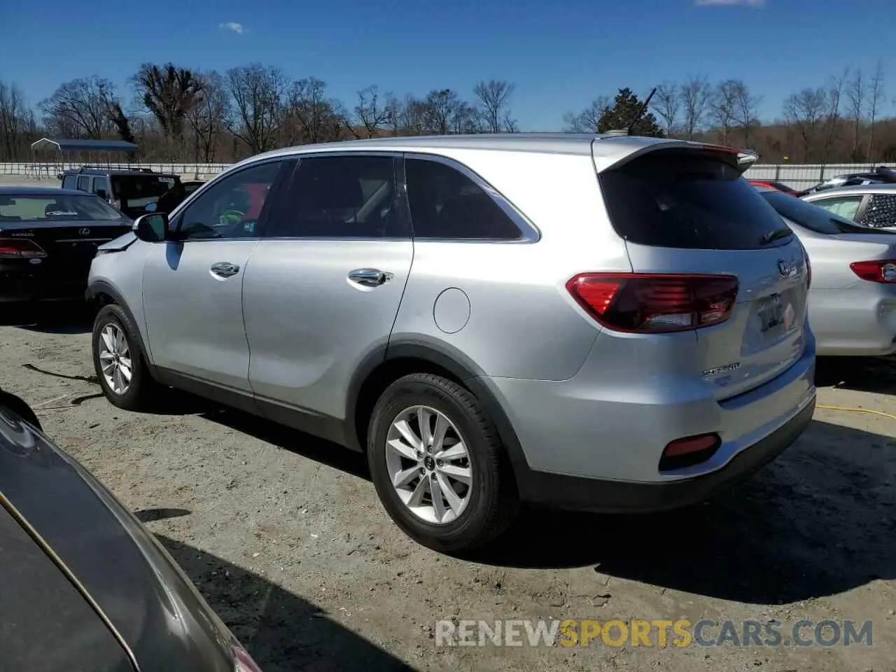 2 Photograph of a damaged car 5XYPG4A3XKG573950 KIA SORENTO 2019