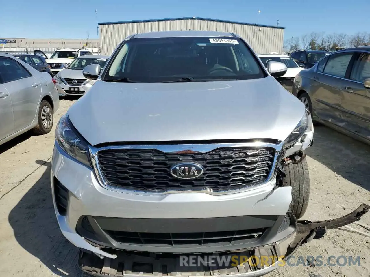 5 Photograph of a damaged car 5XYPG4A3XKG573950 KIA SORENTO 2019