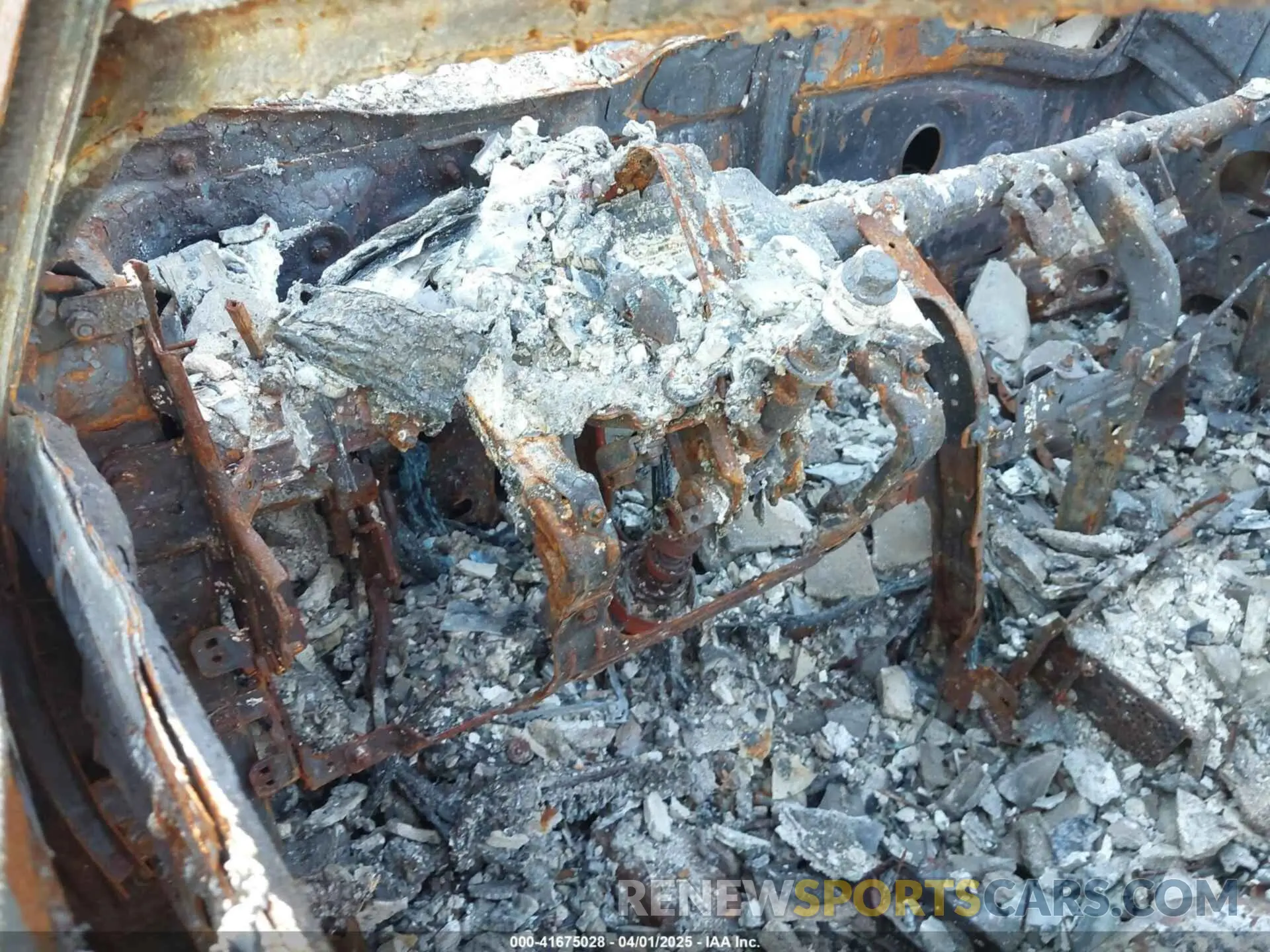 7 Photograph of a damaged car 5XYPG4A3XKG576136 KIA SORENTO 2019