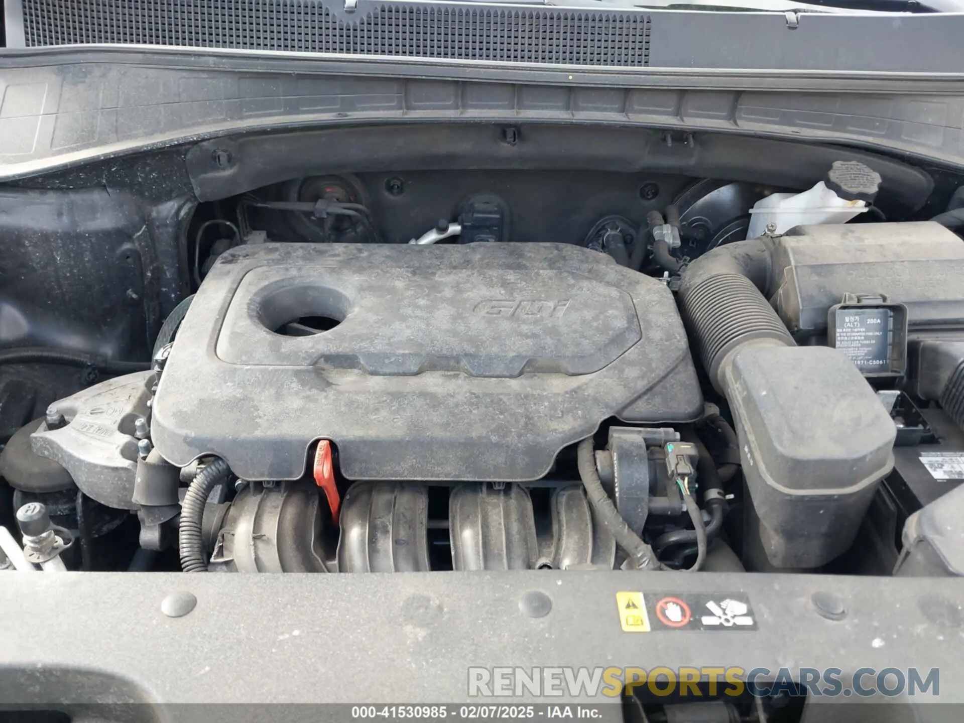 10 Photograph of a damaged car 5XYPG4A3XKG592630 KIA SORENTO 2019