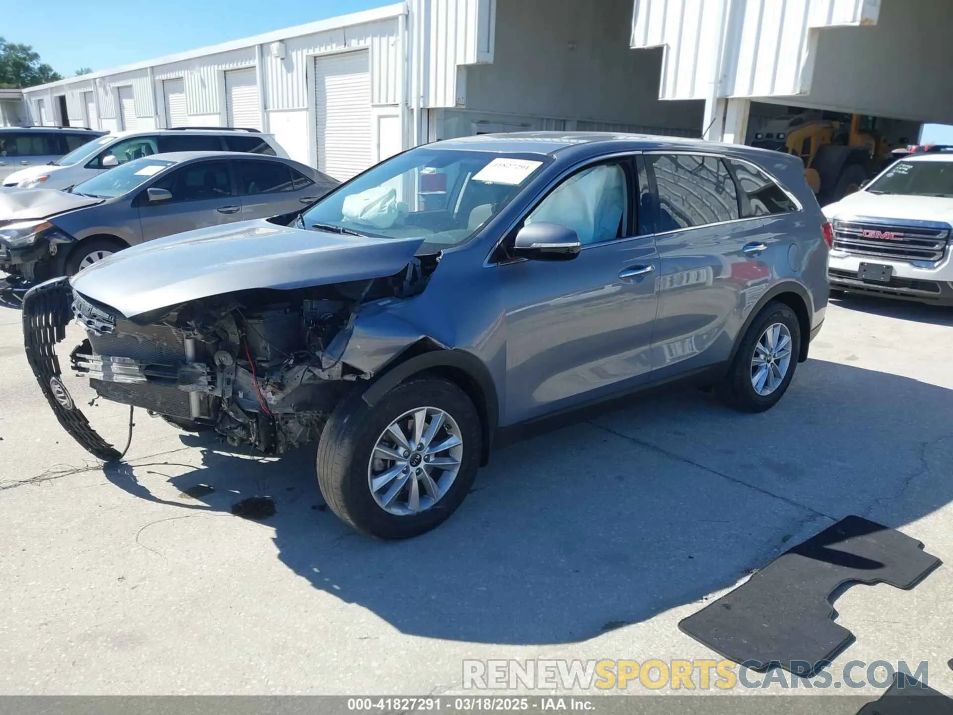 2 Photograph of a damaged car 5XYPG4A3XKG605229 KIA SORENTO 2019