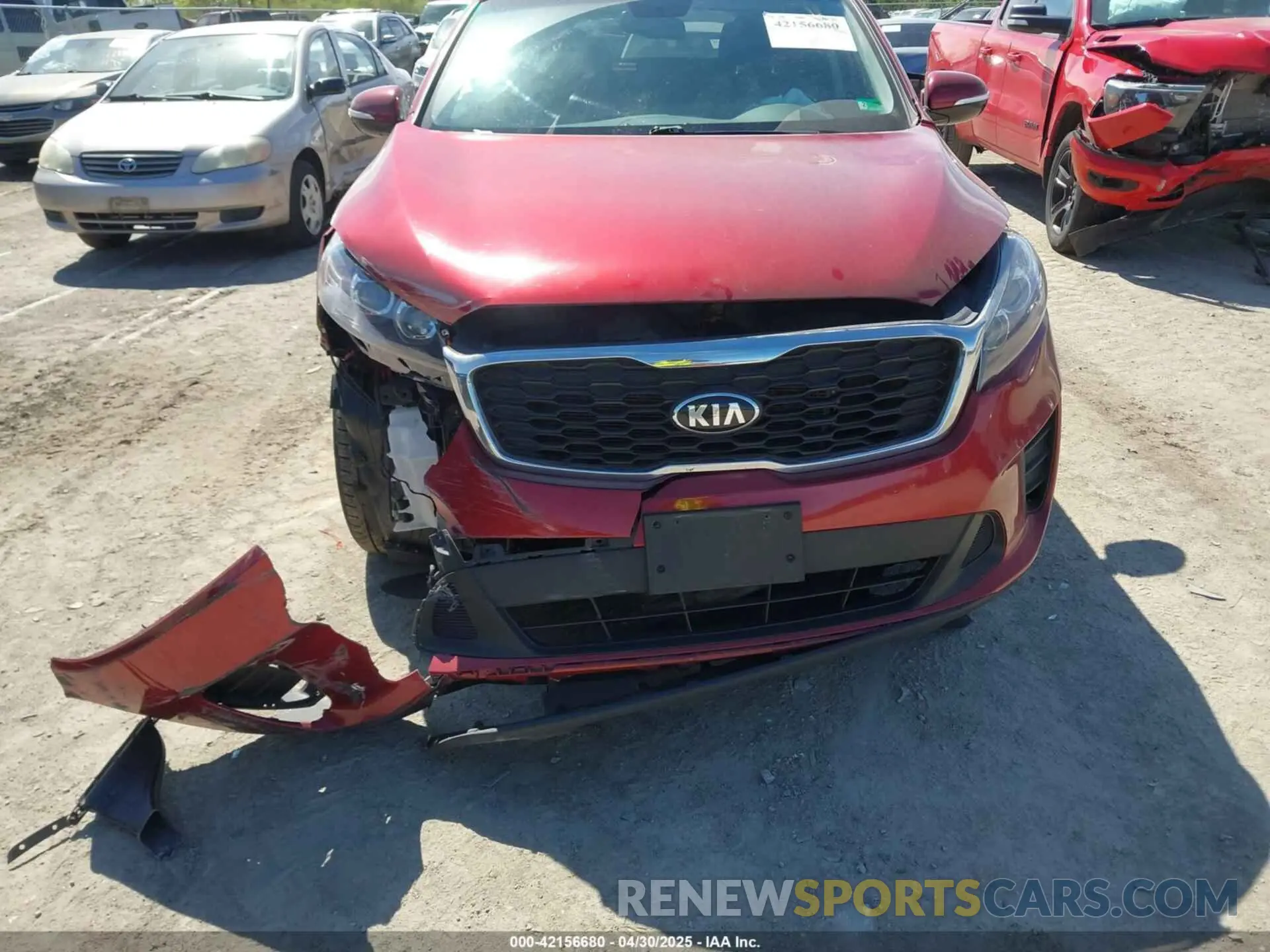6 Photograph of a damaged car 5XYPG4A50KG470876 KIA SORENTO 2019