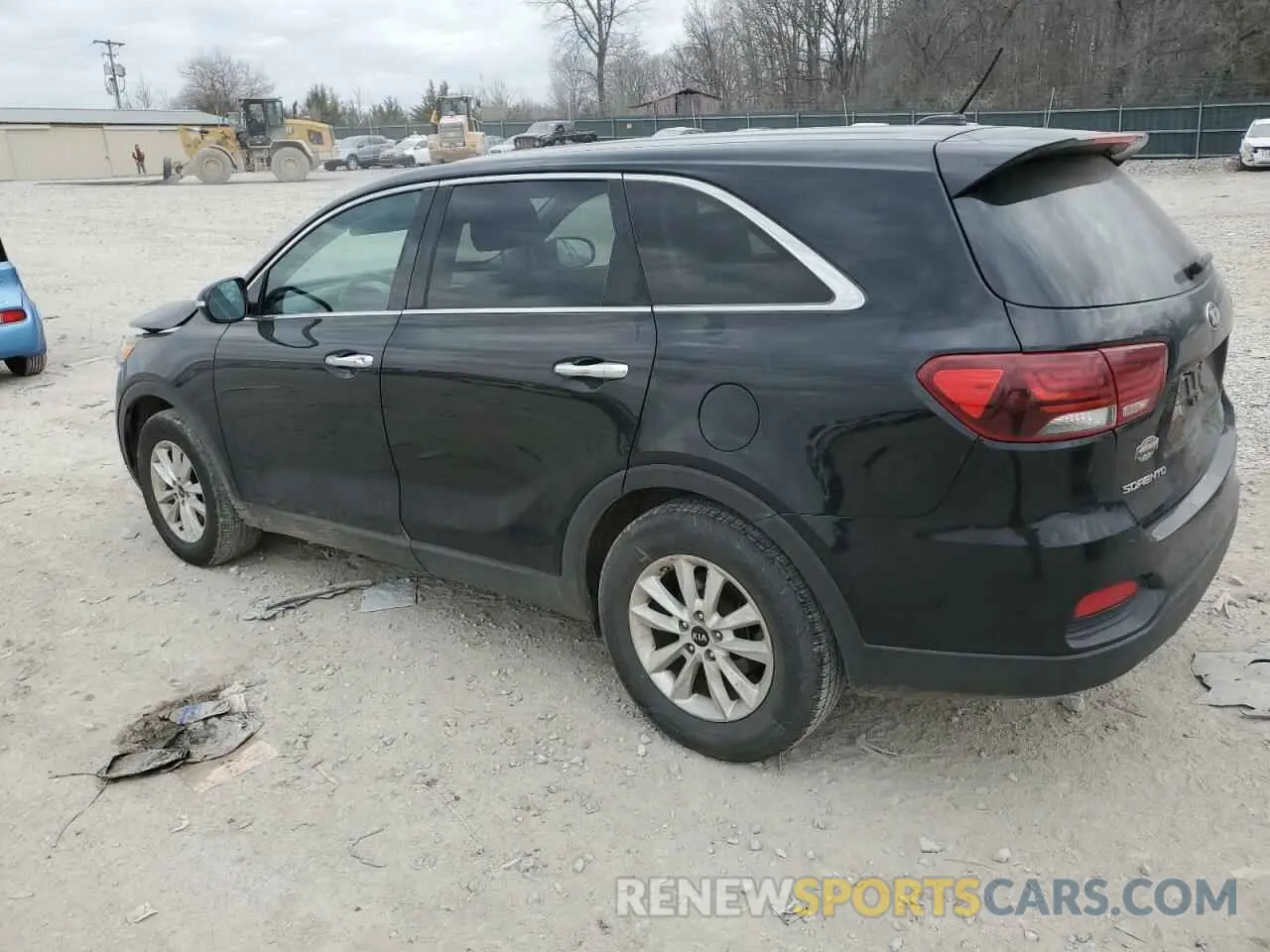 2 Photograph of a damaged car 5XYPG4A51KG568640 KIA SORENTO 2019