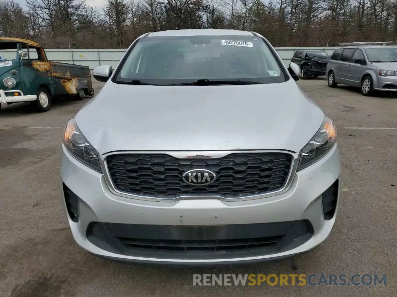 5 Photograph of a damaged car 5XYPG4A51KG573210 KIA SORENTO 2019