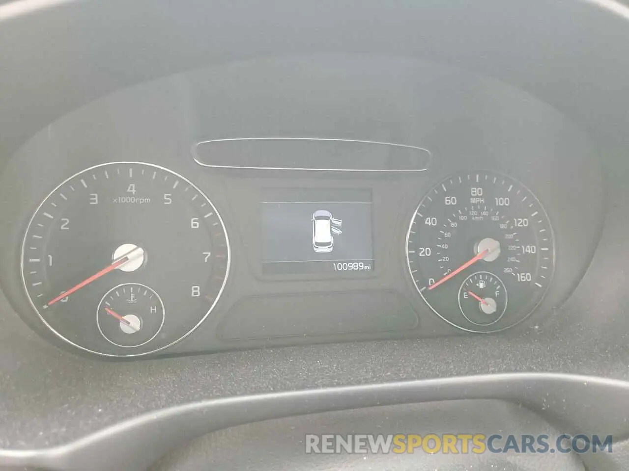 9 Photograph of a damaged car 5XYPG4A51KG573210 KIA SORENTO 2019