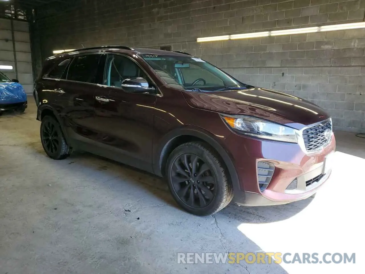 4 Photograph of a damaged car 5XYPG4A51KG600289 KIA SORENTO 2019