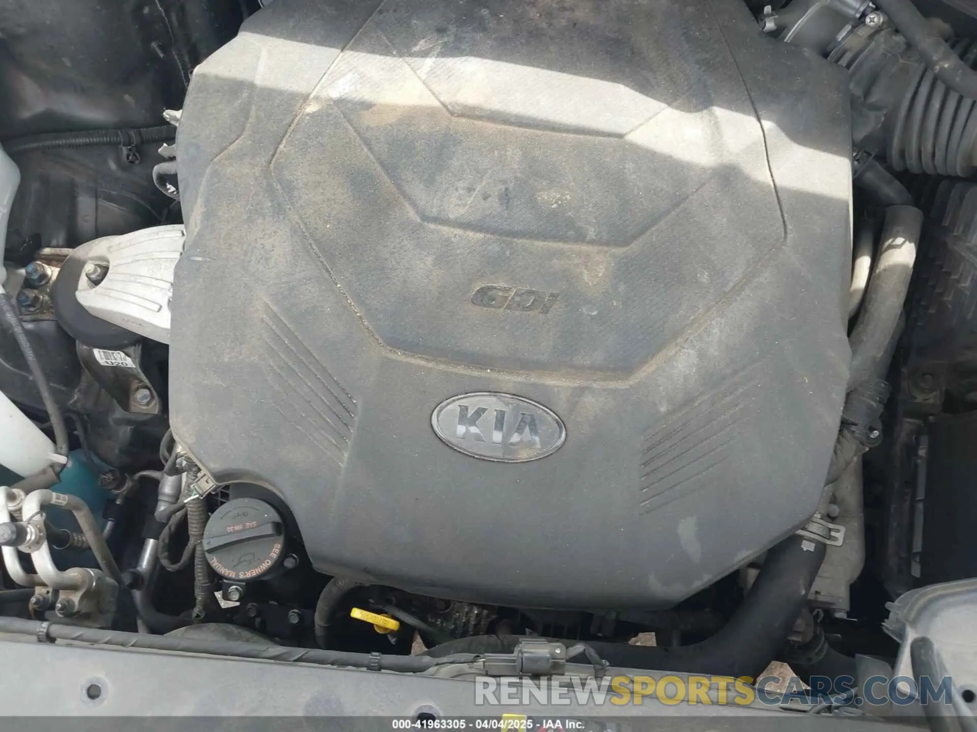 10 Photograph of a damaged car 5XYPG4A51KG609865 KIA SORENTO 2019