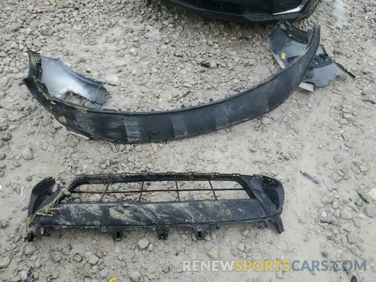 13 Photograph of a damaged car 5XYPG4A52KG494919 KIA SORENTO 2019
