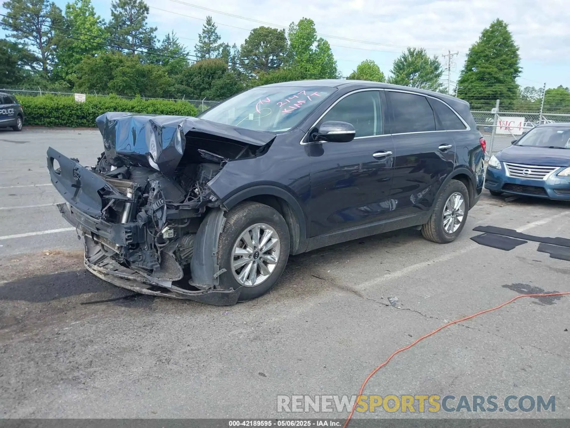 2 Photograph of a damaged car 5XYPG4A53KG482147 KIA SORENTO 2019
