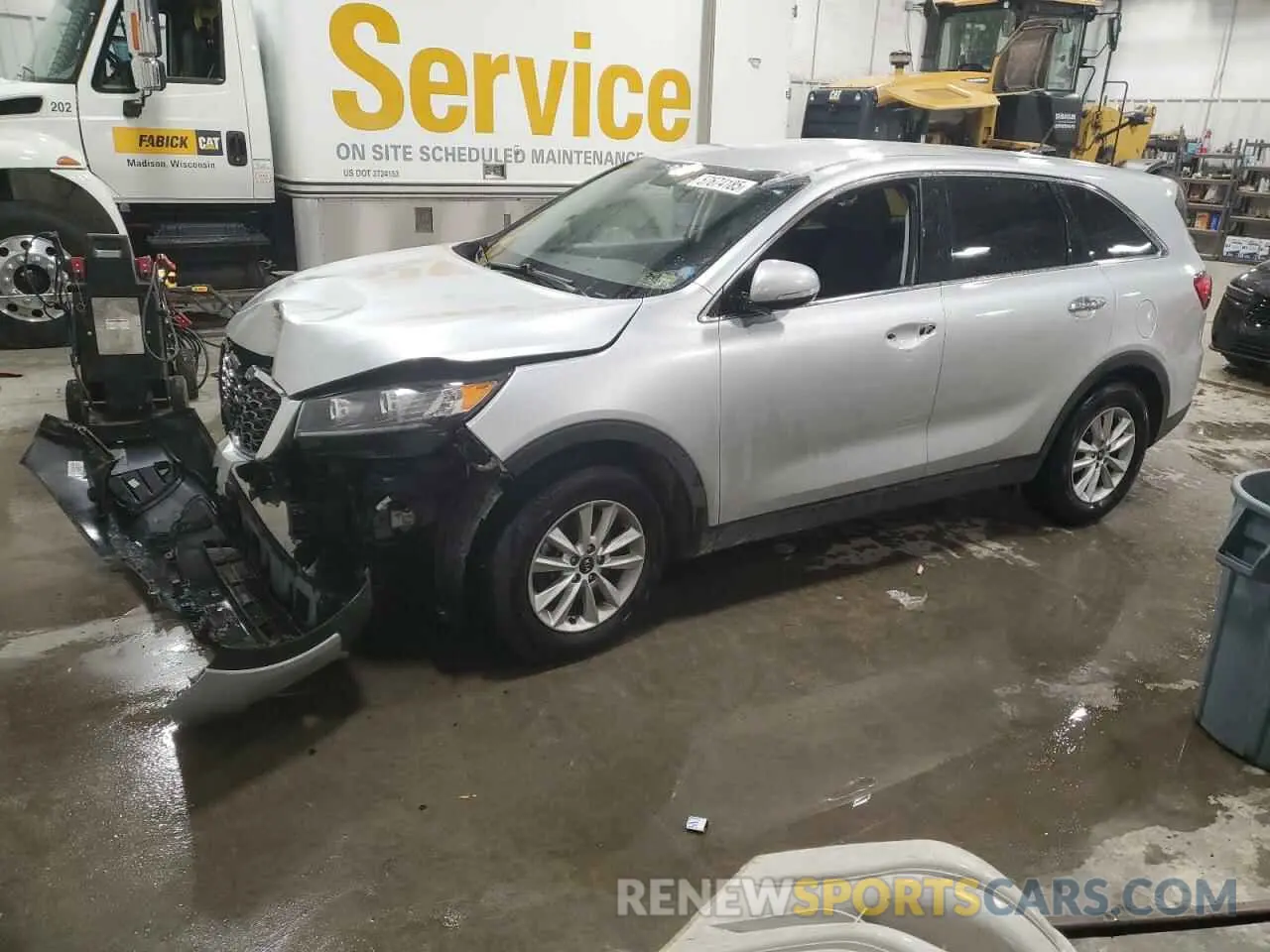 1 Photograph of a damaged car 5XYPG4A53KG493911 KIA SORENTO 2019