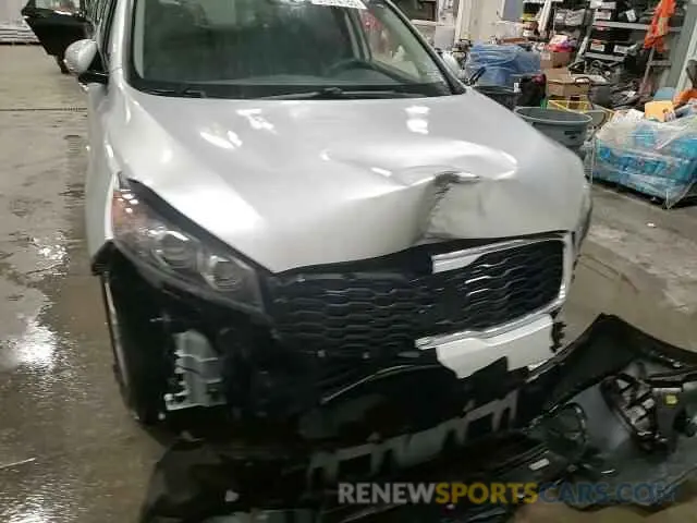 13 Photograph of a damaged car 5XYPG4A53KG493911 KIA SORENTO 2019