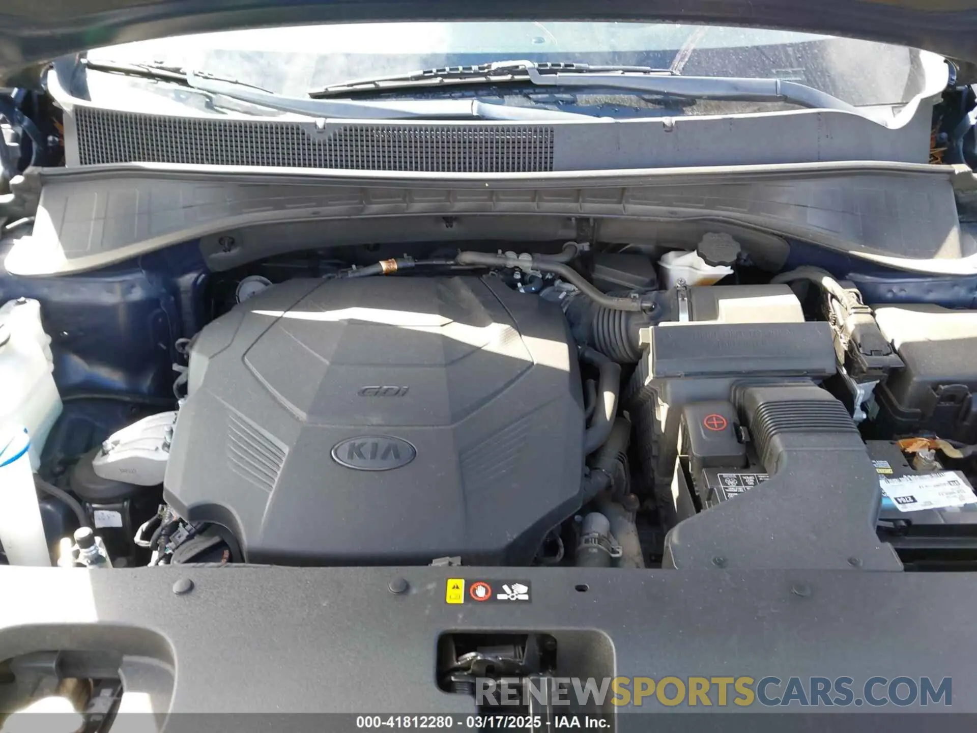 10 Photograph of a damaged car 5XYPG4A53KG594866 KIA SORENTO 2019