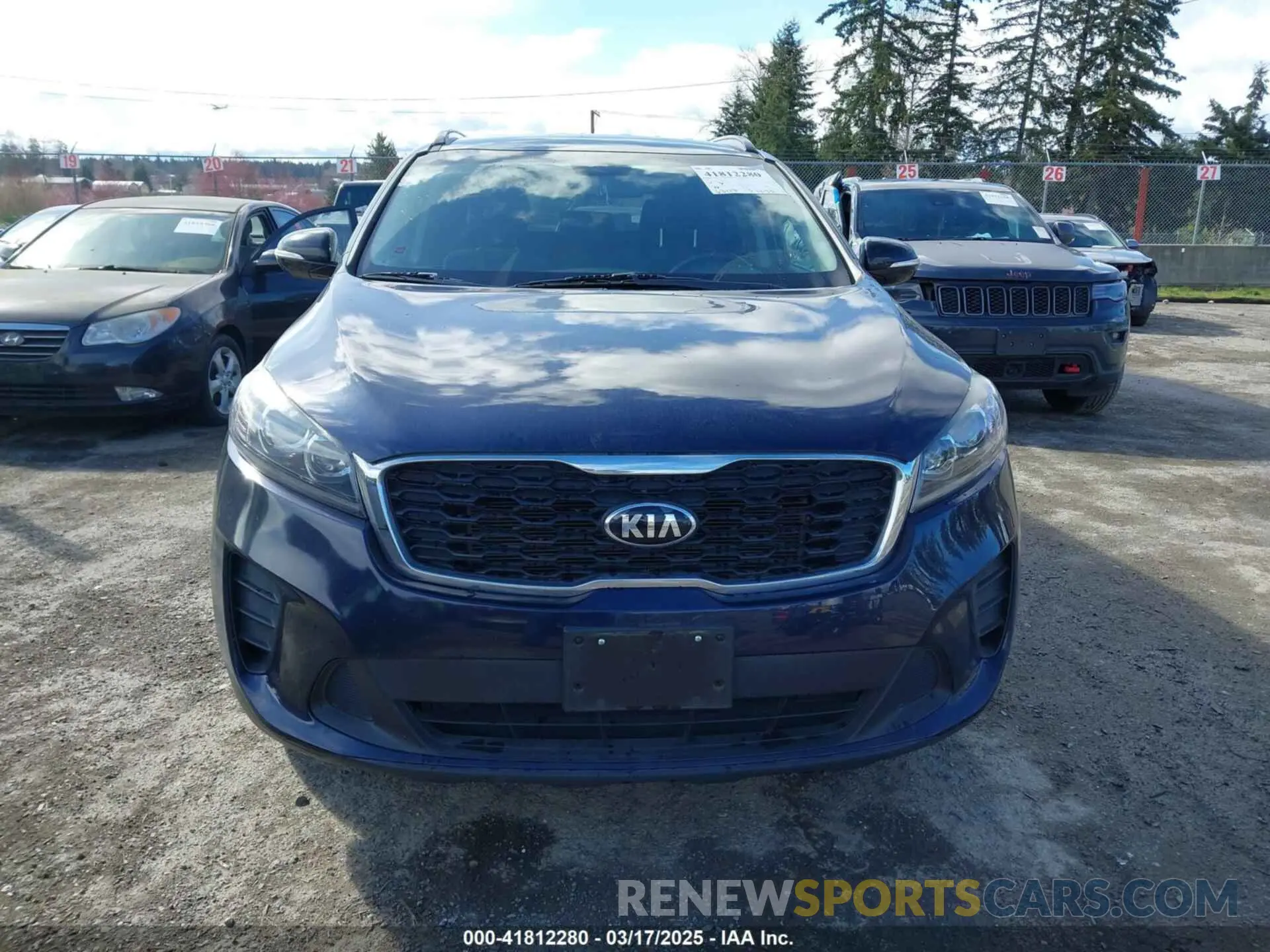 12 Photograph of a damaged car 5XYPG4A53KG594866 KIA SORENTO 2019