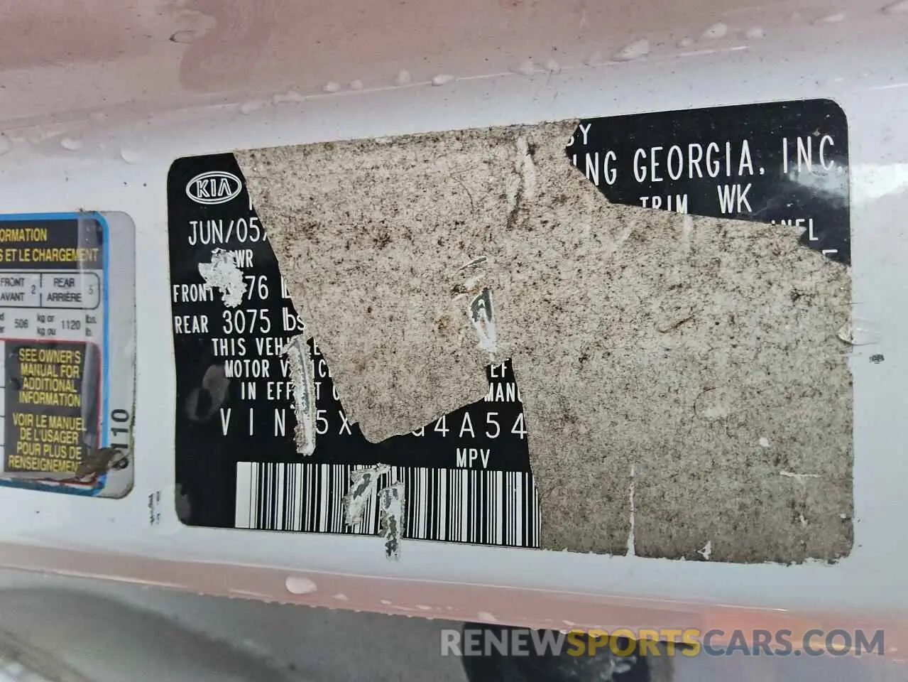 13 Photograph of a damaged car 5XYPG4A54KG482528 KIA SORENTO 2019