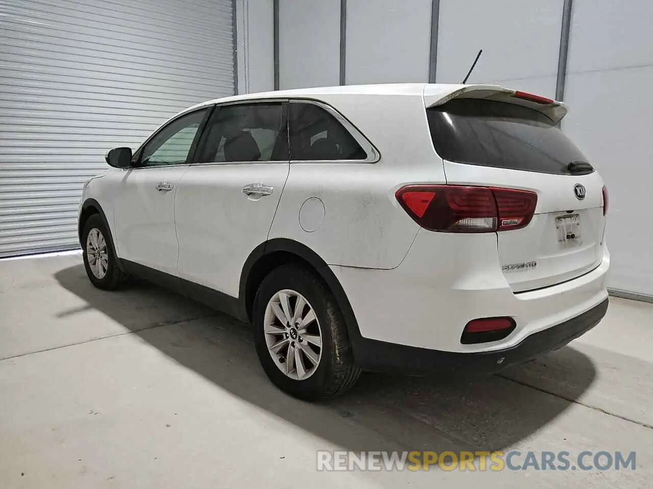 2 Photograph of a damaged car 5XYPG4A54KG482528 KIA SORENTO 2019