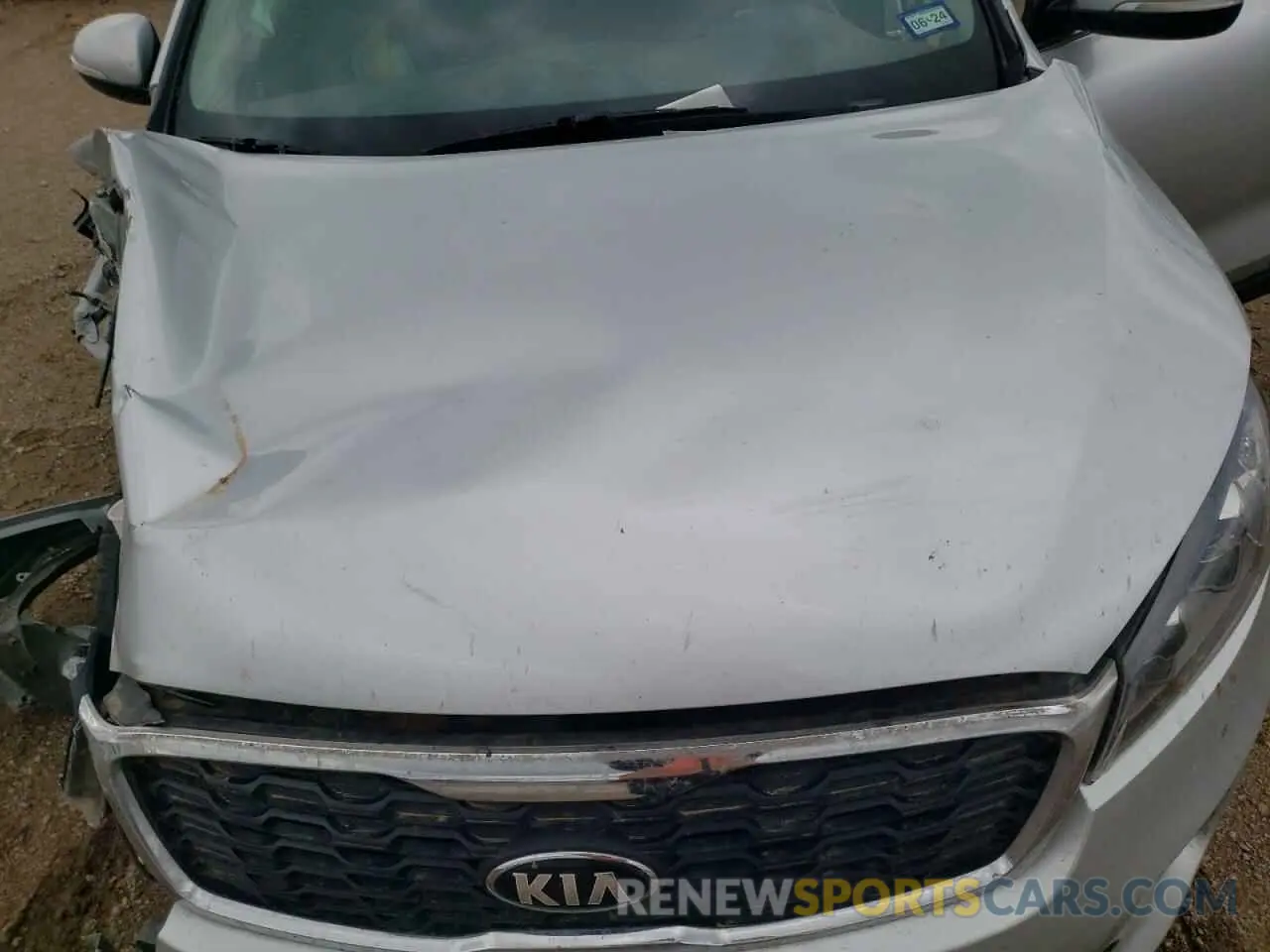 12 Photograph of a damaged car 5XYPG4A55KG490721 KIA SORENTO 2019