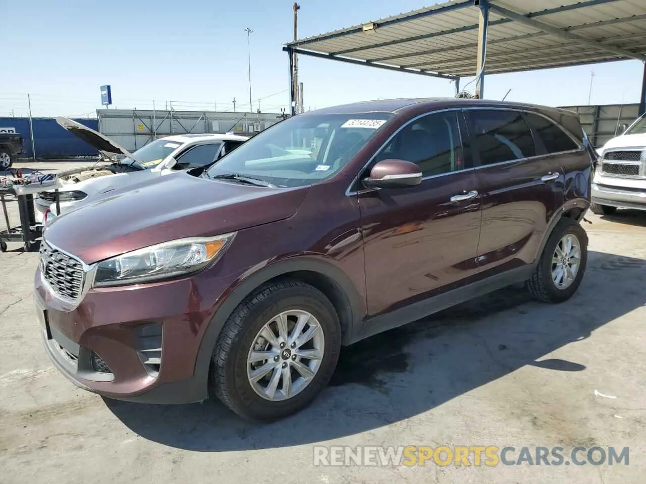 1 Photograph of a damaged car 5XYPG4A56KG490615 KIA SORENTO 2019