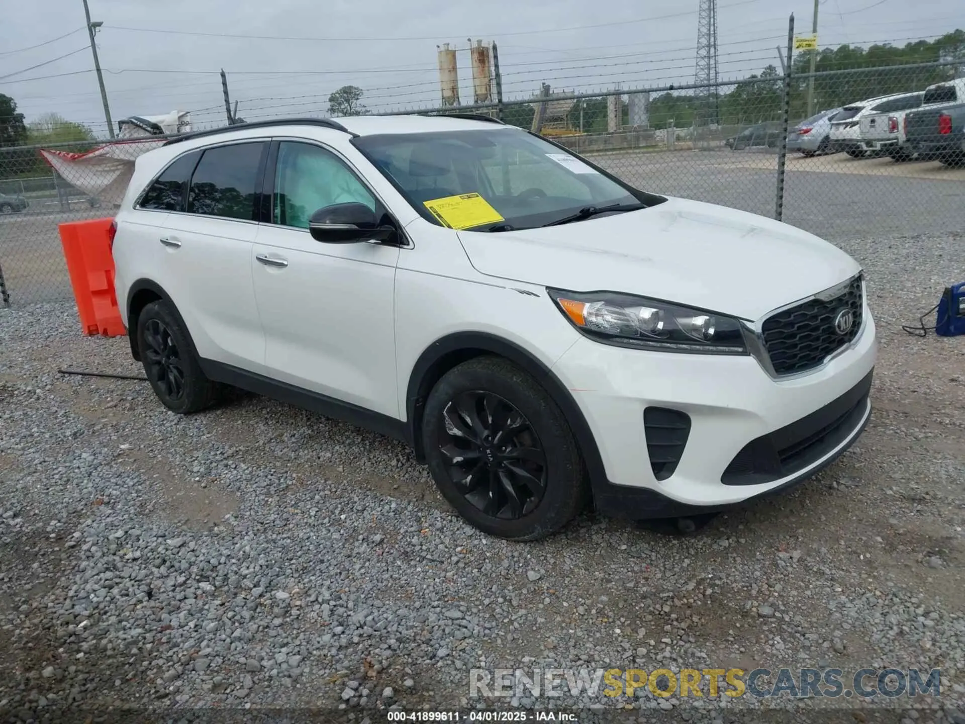 1 Photograph of a damaged car 5XYPG4A57KG605108 KIA SORENTO 2019
