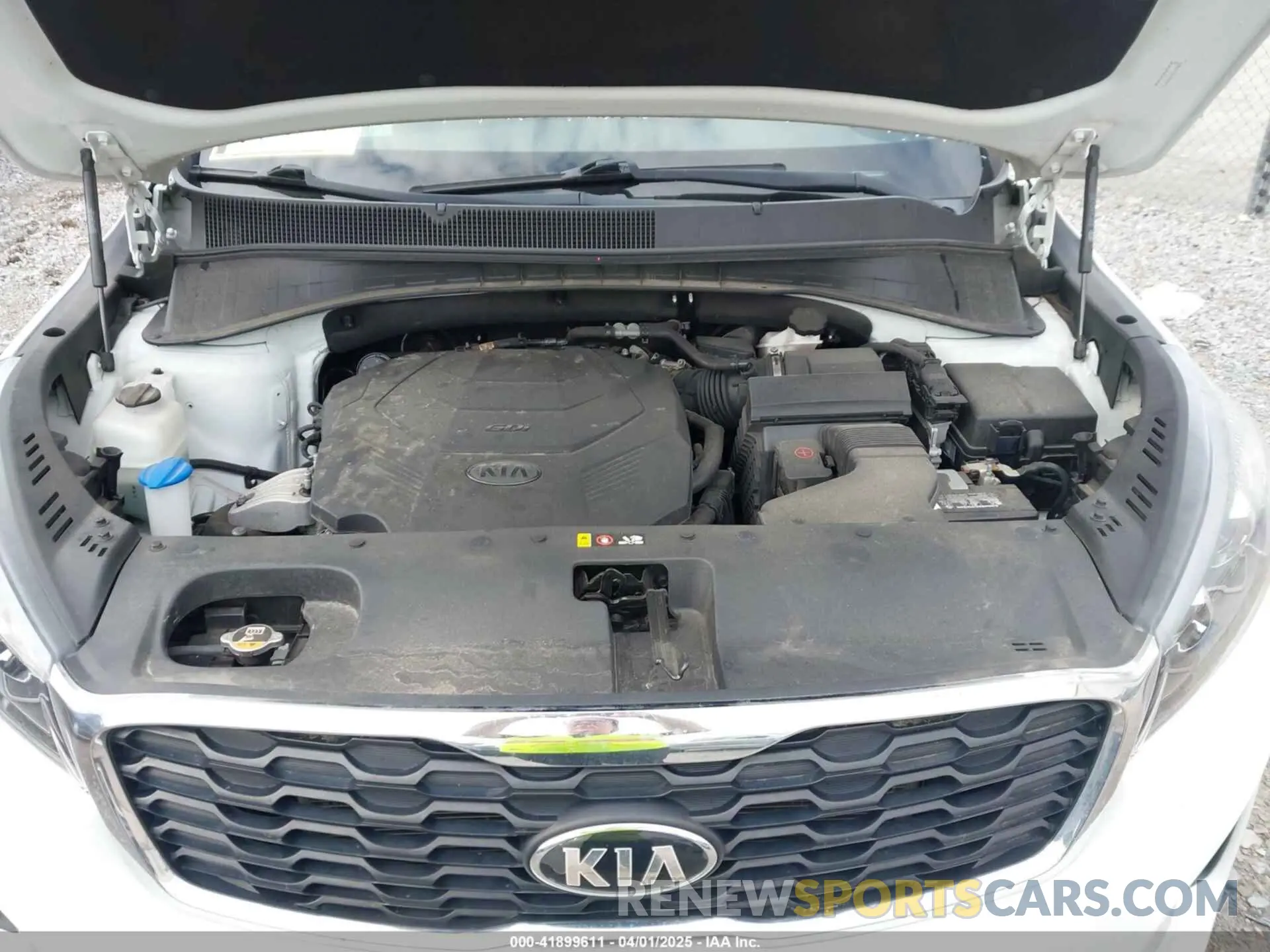 10 Photograph of a damaged car 5XYPG4A57KG605108 KIA SORENTO 2019