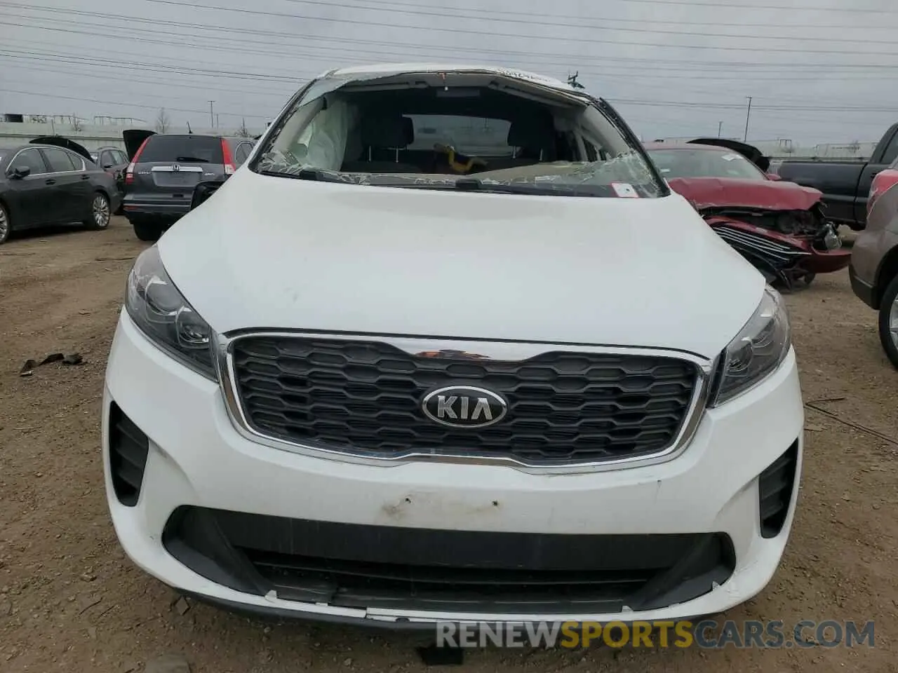 5 Photograph of a damaged car 5XYPG4A58KG483570 KIA SORENTO 2019