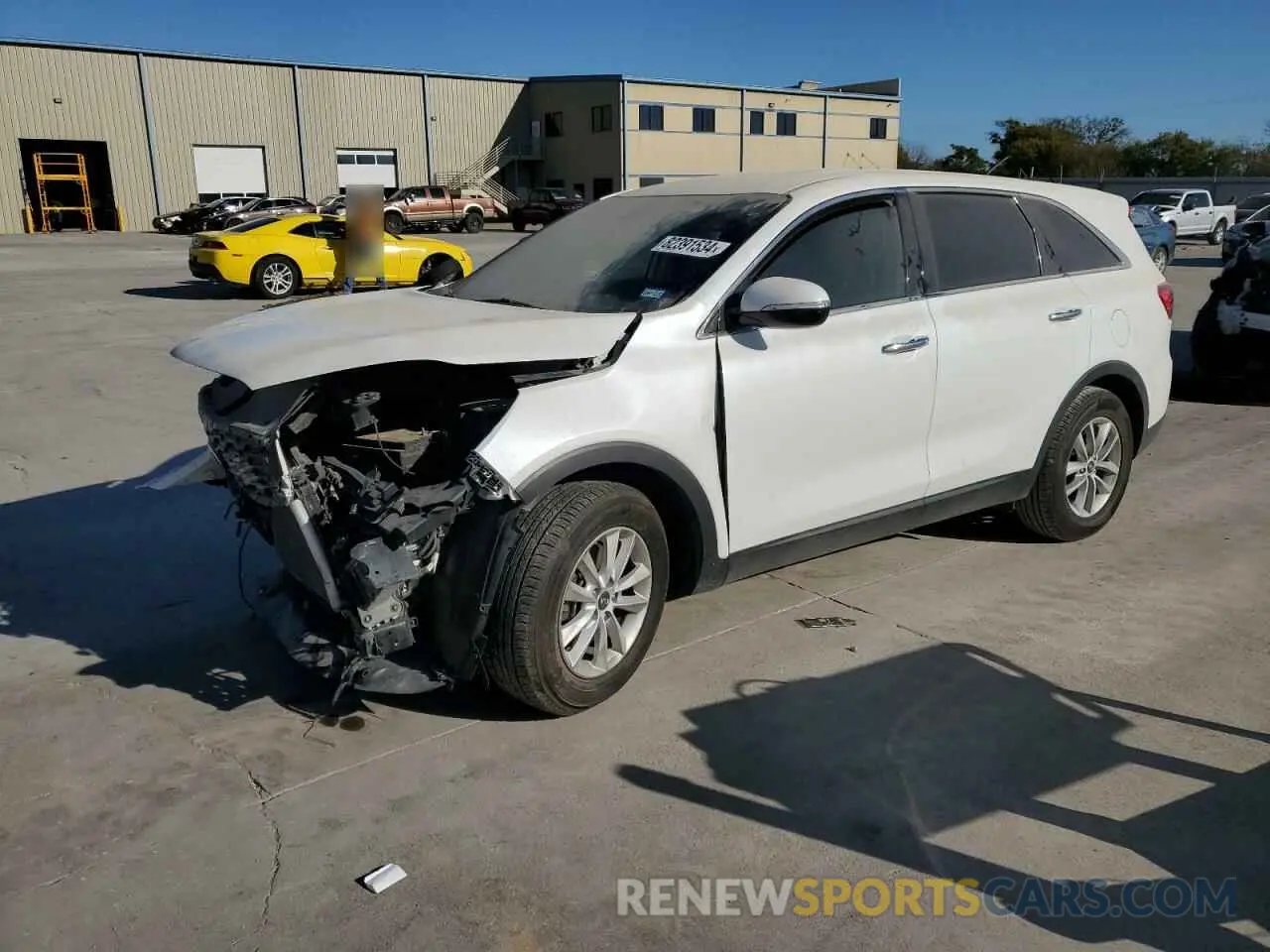 1 Photograph of a damaged car 5XYPG4A58KG561278 KIA SORENTO 2019