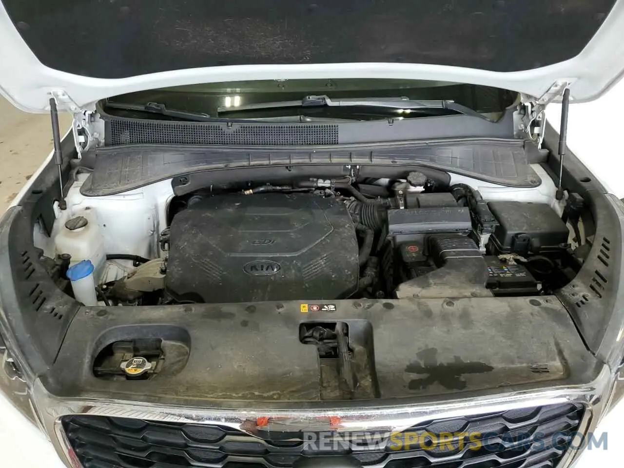 12 Photograph of a damaged car 5XYPG4A59KG442557 KIA SORENTO 2019