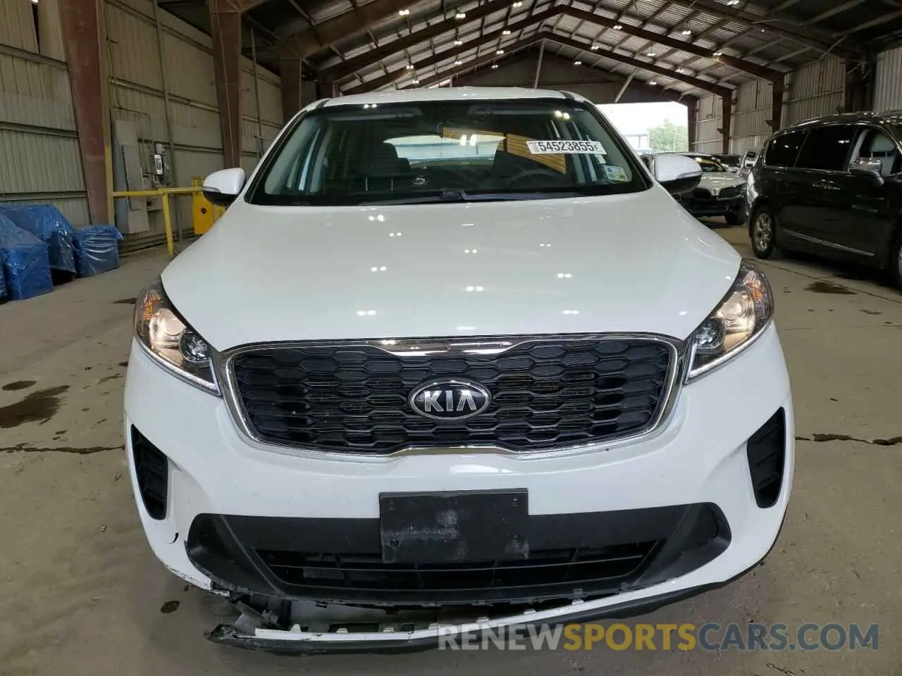 5 Photograph of a damaged car 5XYPG4A59KG442557 KIA SORENTO 2019