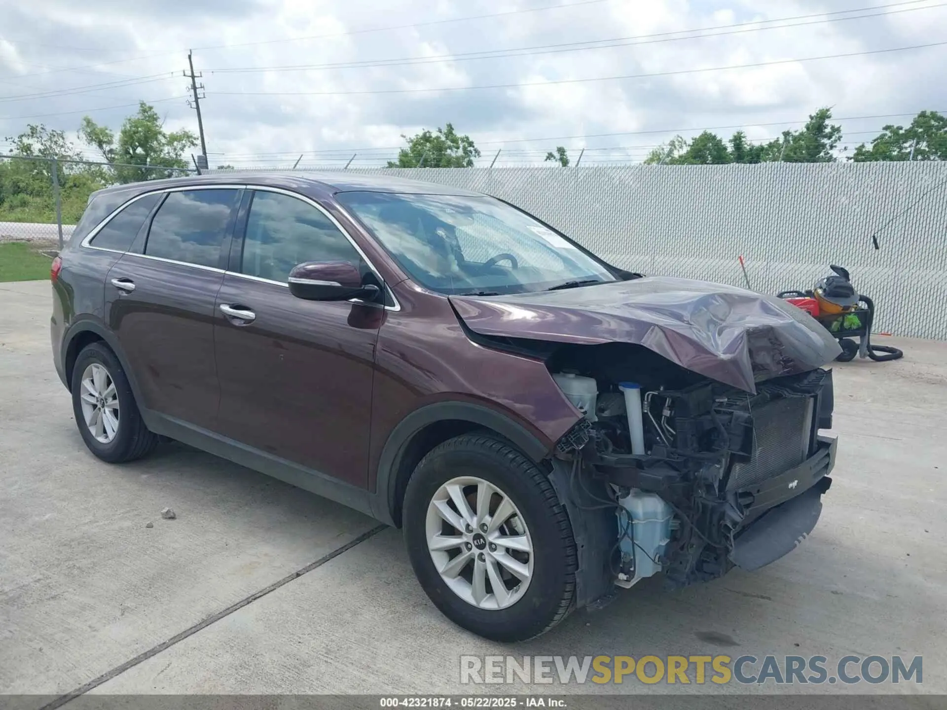 1 Photograph of a damaged car 5XYPG4A59KG497042 KIA SORENTO 2019